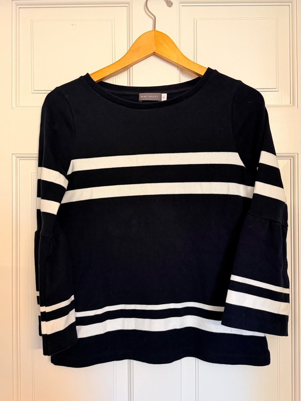 Striped dark blue & White Crewneck Pullover